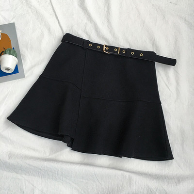 Női szoknya szabású modell három színben, magas derékkal