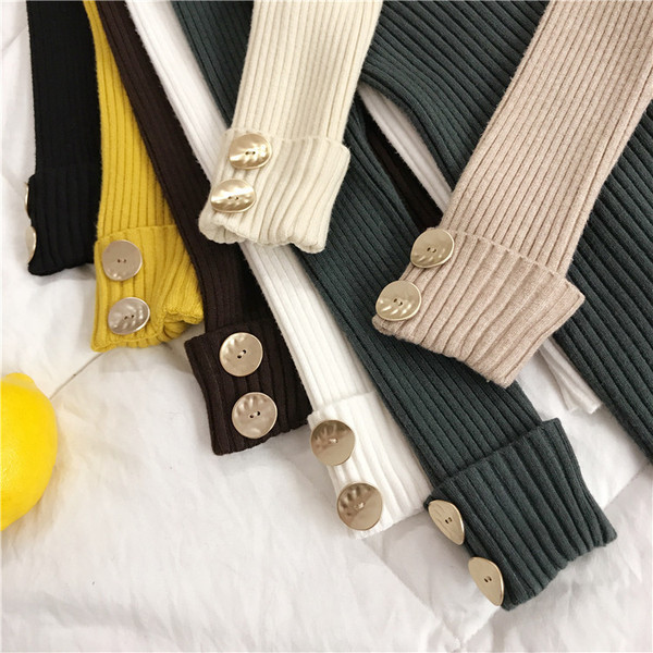 Pulover de dama modern cu guler polo si nasturi din dantela in mai multe culori