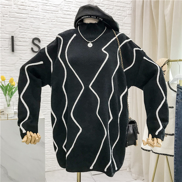 Női pulóver pólógallérral és hosszú ujjú fehér és fekete színben