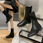 Női csizma típusú zokni eko bőrből és textilből fekete színben