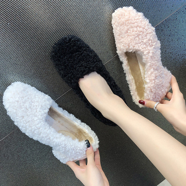 Női őszi pehelycipő sarokkal, fehér, fekete és rózsaszín