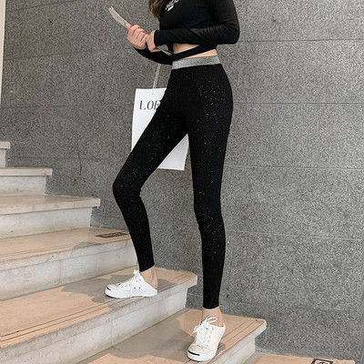 Napi női leggings három színben, fényes hatással, magas derékkal