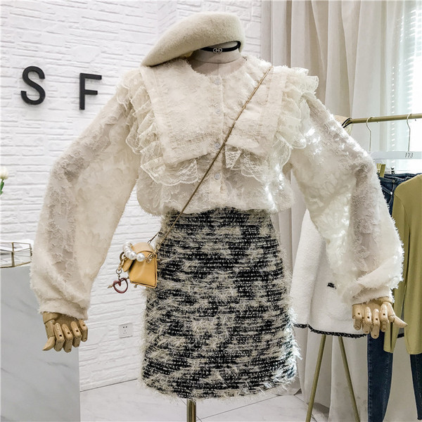 Két részből álló női szett - csipke ing gombokkal + szoknya