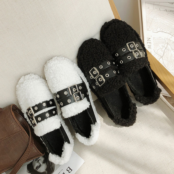Női pehelycipő télre fekete-fehér színben