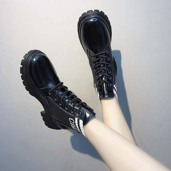 Cizme de dama cu talpa aspra din piele ecologica si material textil