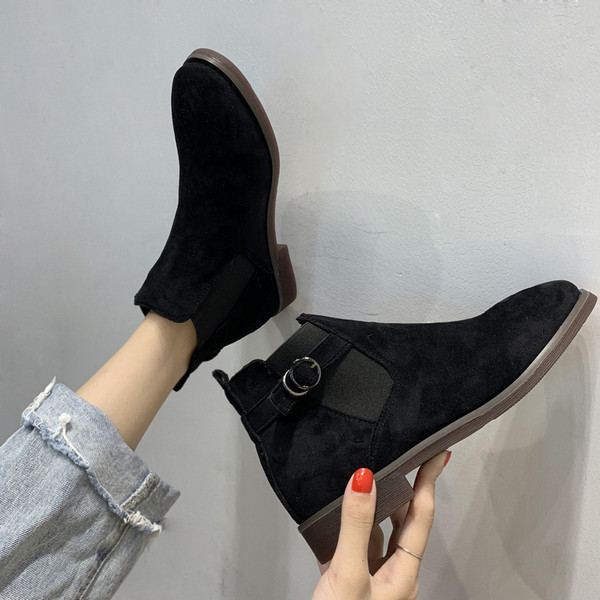 Cizme de dama din piele intoarsa ecologica cu catarama in culorile gri, bej si negru