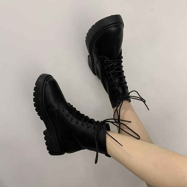 Cizme de dama cu talpa cubaneza aspra din piele ecologica