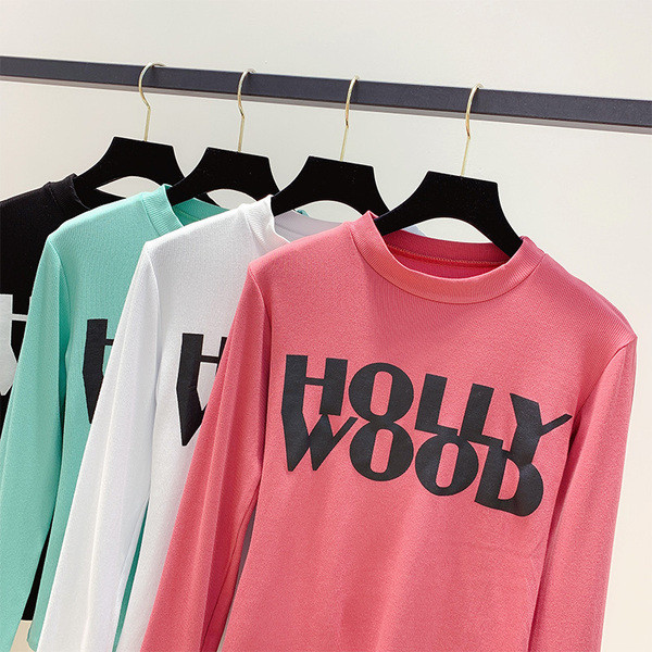 Női blúz kerek nyakkivágással, HOOLLYWOOD felirattal, négy színben