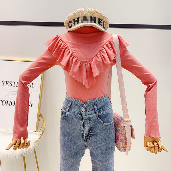 Női blúz fürtökkel és pólógallérral, fehér, fekete, barna és rózsaszín színben