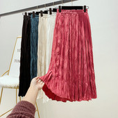 Hosszú női redőzött szoknya, magas derékkal