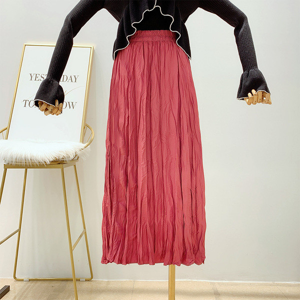 Hosszú női redőzött szoknya, magas derékkal