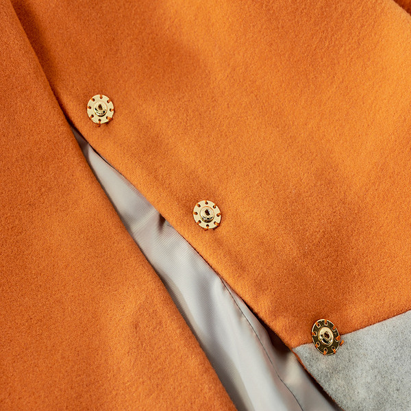 Palton modern de toamna de dama cu nasturi in verde si portocaliu