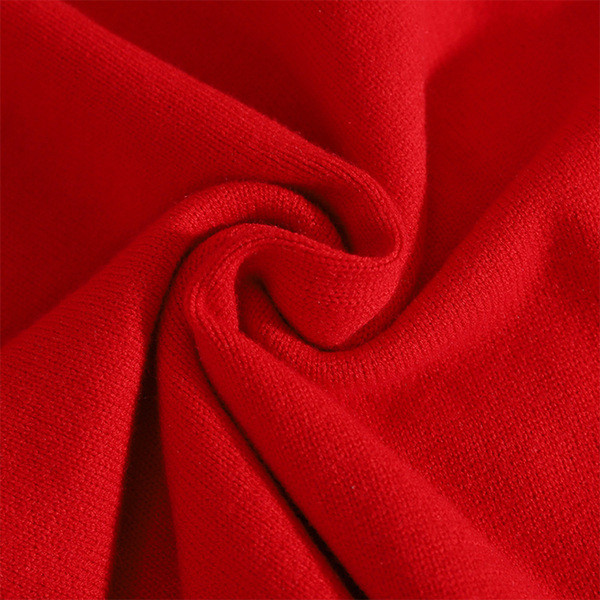 Női pulóver kivágott résszel, magas gallérral piros, fehér és fekete színben