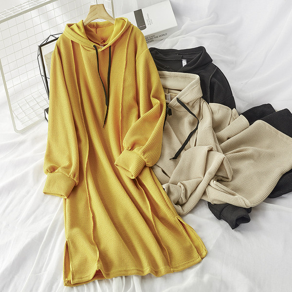 Női sport-alkalmi ruha széles modell kapucnival több színben