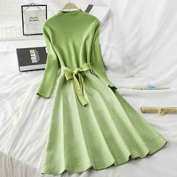 Rochie moderna de toamna-iarna de dama cu maneci lungi si centura in talie - mai multe culori