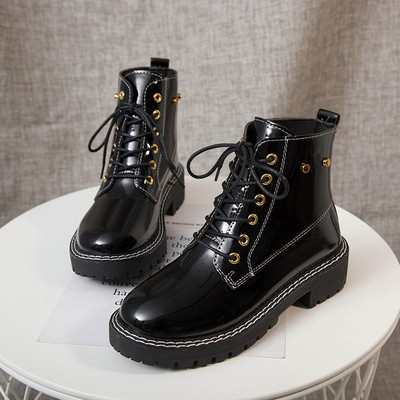 Lezser őszi csizma fűzős fekete színben