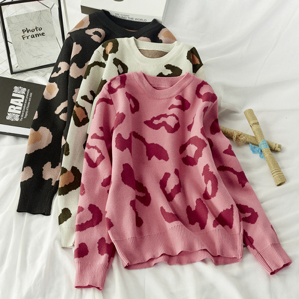 Női őszi-téli pulóver jobb és kerek nyakkivágással