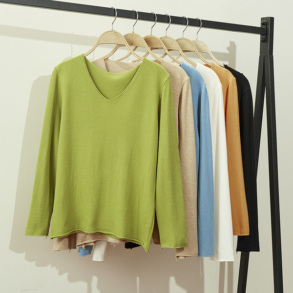 Bluza de toamna dama cu decolteu spitz model larg - mai multe culori