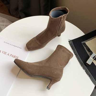 Ghete de dama elegante cu toc mic din piele intoarsa ecologica de culoare maro si negru