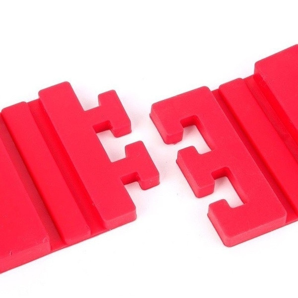 Комплект от 4 броя силиконови стени за правене на различни форми в червен цвят