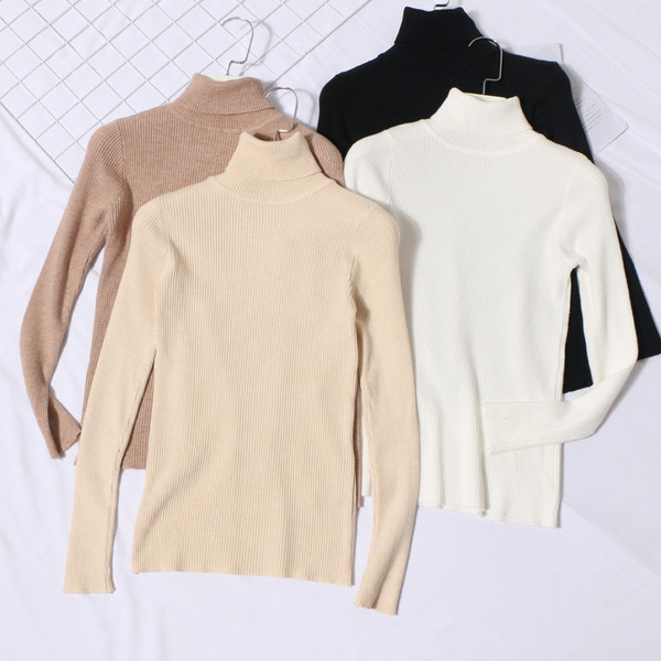 Alkalmi női blúz Karcsú modell négy színben pólógallérral