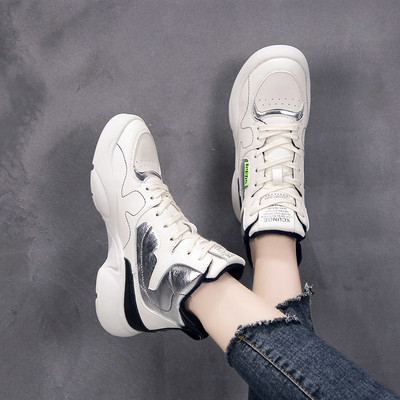 Női sport és mindennapi magas szárú tornacipők fűzővel