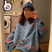 Bluză casual de damă, largă, cu inscripții și aplicații