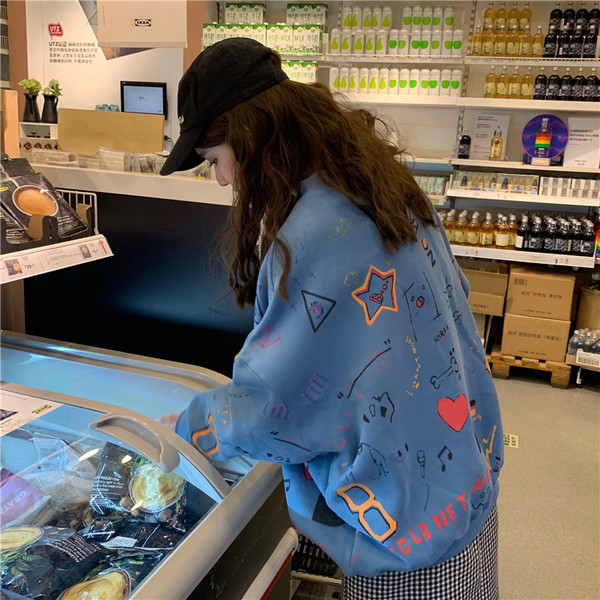 Bluză casual de damă, largă, cu inscripții și aplicații