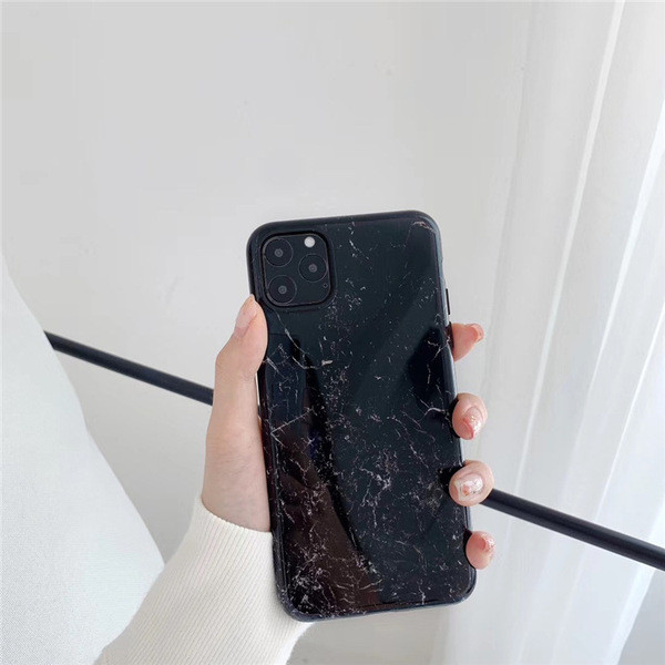 Силиконов калъф с мраморен ефект в бял и черен цвят за Iphone 11 Pro Max