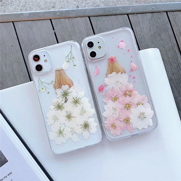 Husa din silicon cu model floral in alb si roz pentru Iphone 11