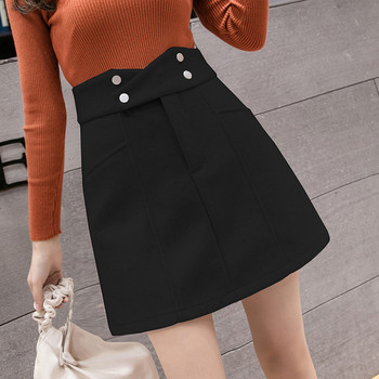 Stílusos női szoknya bézs és fekete színben, magas derékkal és cipzárral