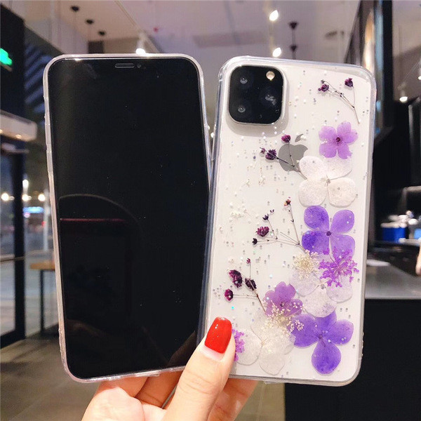 Θήκη σιλικόνης με λουλουδάτο μοτίβο και γυαλιστερά σωματίδια σε μοβ και ροζ χρώμα για το Iphone 11 Pro Max