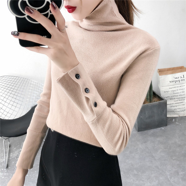 Pulover de dama tricotat cu guler inalt si nasturi pe maneca in mai multe culori