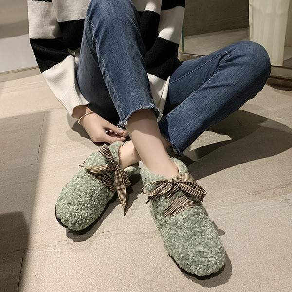 Női téli csizma puha béléssel, zöld, fekete és fehér színben