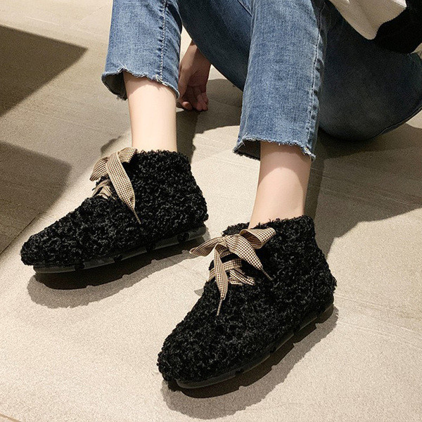 Női téli csizma puha béléssel, zöld, fekete és fehér színben