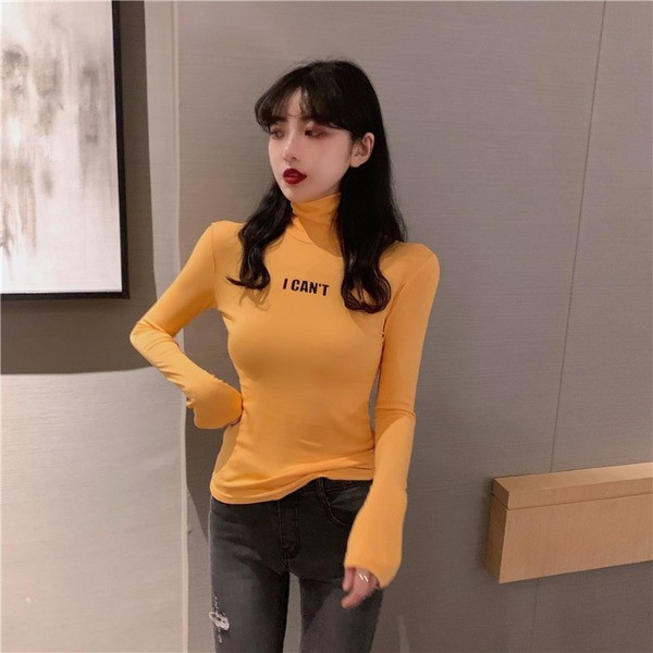 Női testreszabott póló kék, fekete és narancssárga felirattal