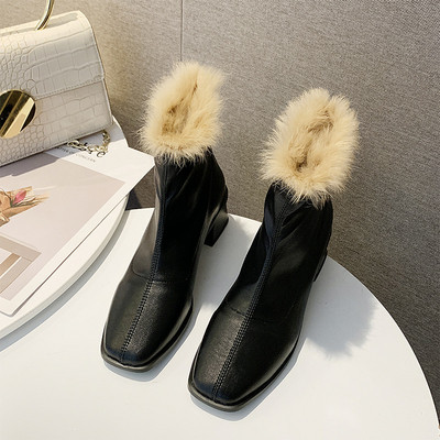 Cizme de iarna de dama din piele cu captuseala moale de culoare neagra