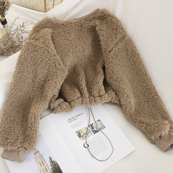 Pulover de dama de pluș în trei culori cu cravate și decolteu oval