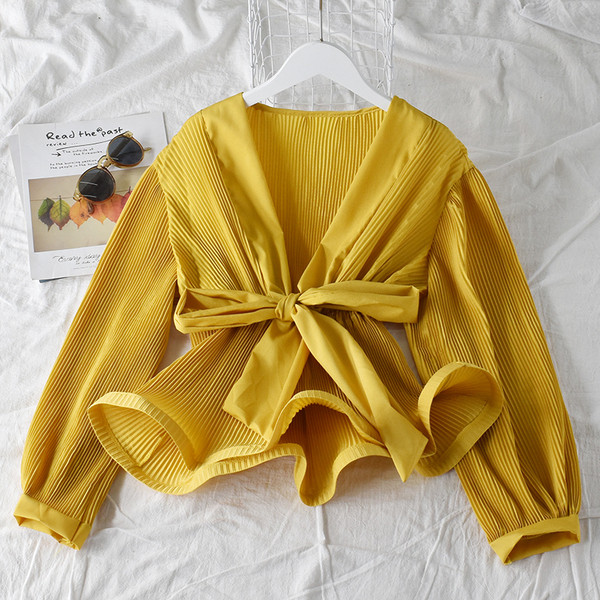 Stílusos női ing öt színben V-nyakkal és fűzővel