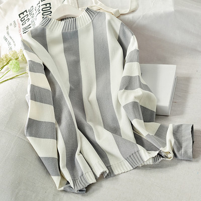 Női csíkos blúz széles modell télire