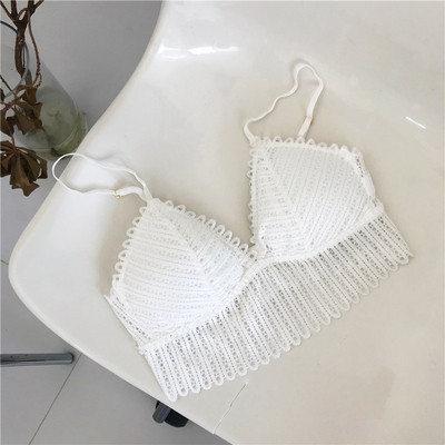 Női melltartó csipkével és párnákkal több színben