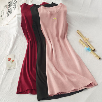 Дамска рокля с обло деколте дълъг модел в розов,черен и червен цвят