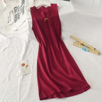 Дамска рокля с обло деколте дълъг модел в розов,черен и червен цвят