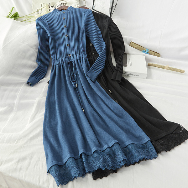 Női őszi-téli ruha modell kivágott hosszú ujjú derékkötővel