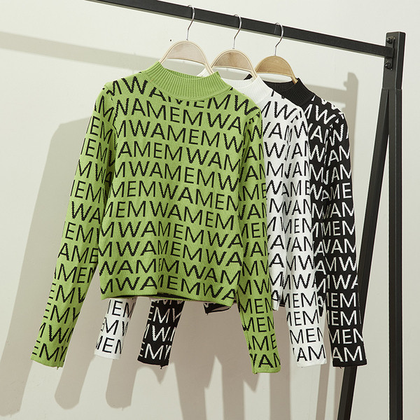 Bluză de iarnă de damă cu aplicare de culoare în verde, alb și negru