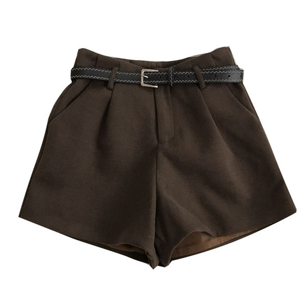 Új modell női rövidnadrág övvel és zsebekkel több színben - magas derék
