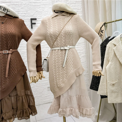 Aszimmetrikus női kötött ruha két részből