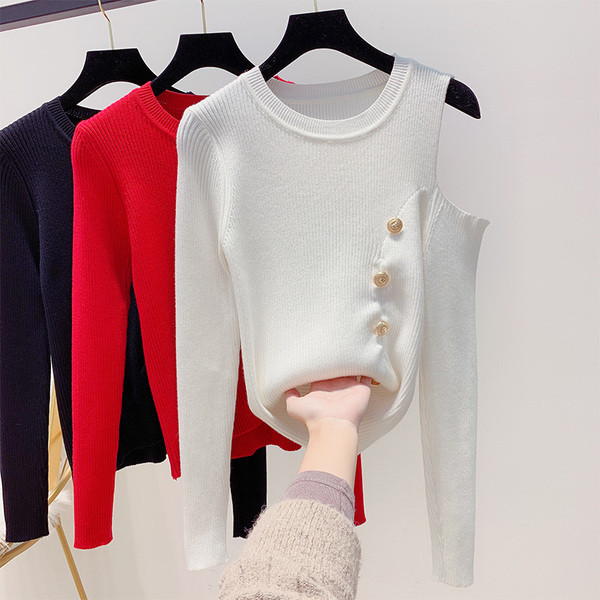 Pulover de damă cu umăr tăiat și nasturi în alb, roșu și negru