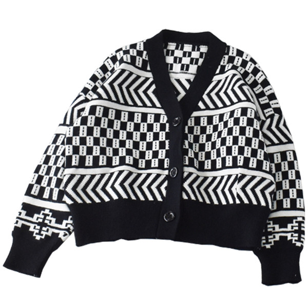 Vesta casual dama cu nasturi si decolteu in V