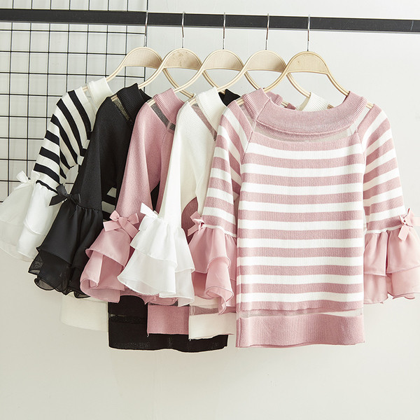 Bluză de damă în dungi cu mâneci lotus în mai multe culori diferite